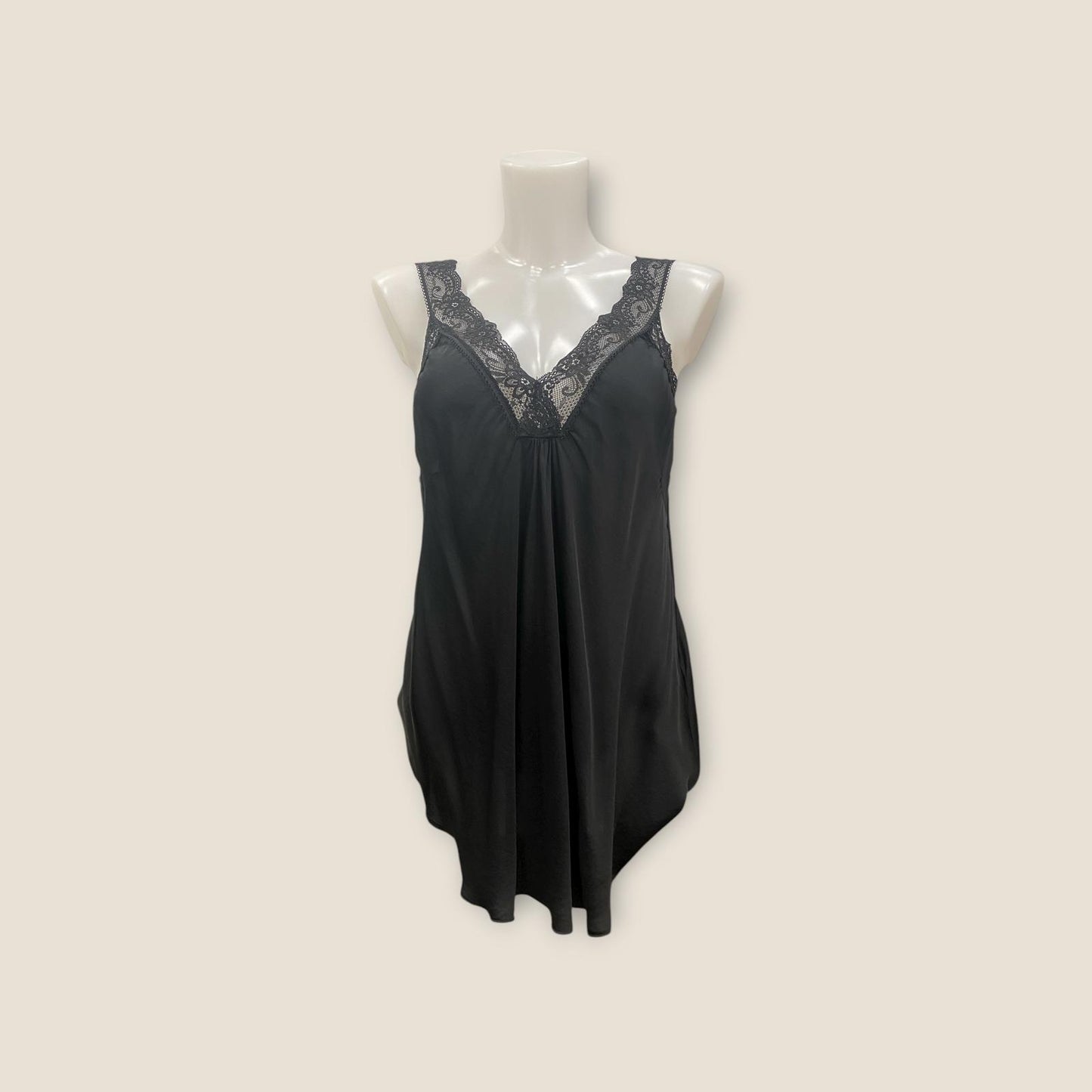 Krajkový top na ramínka