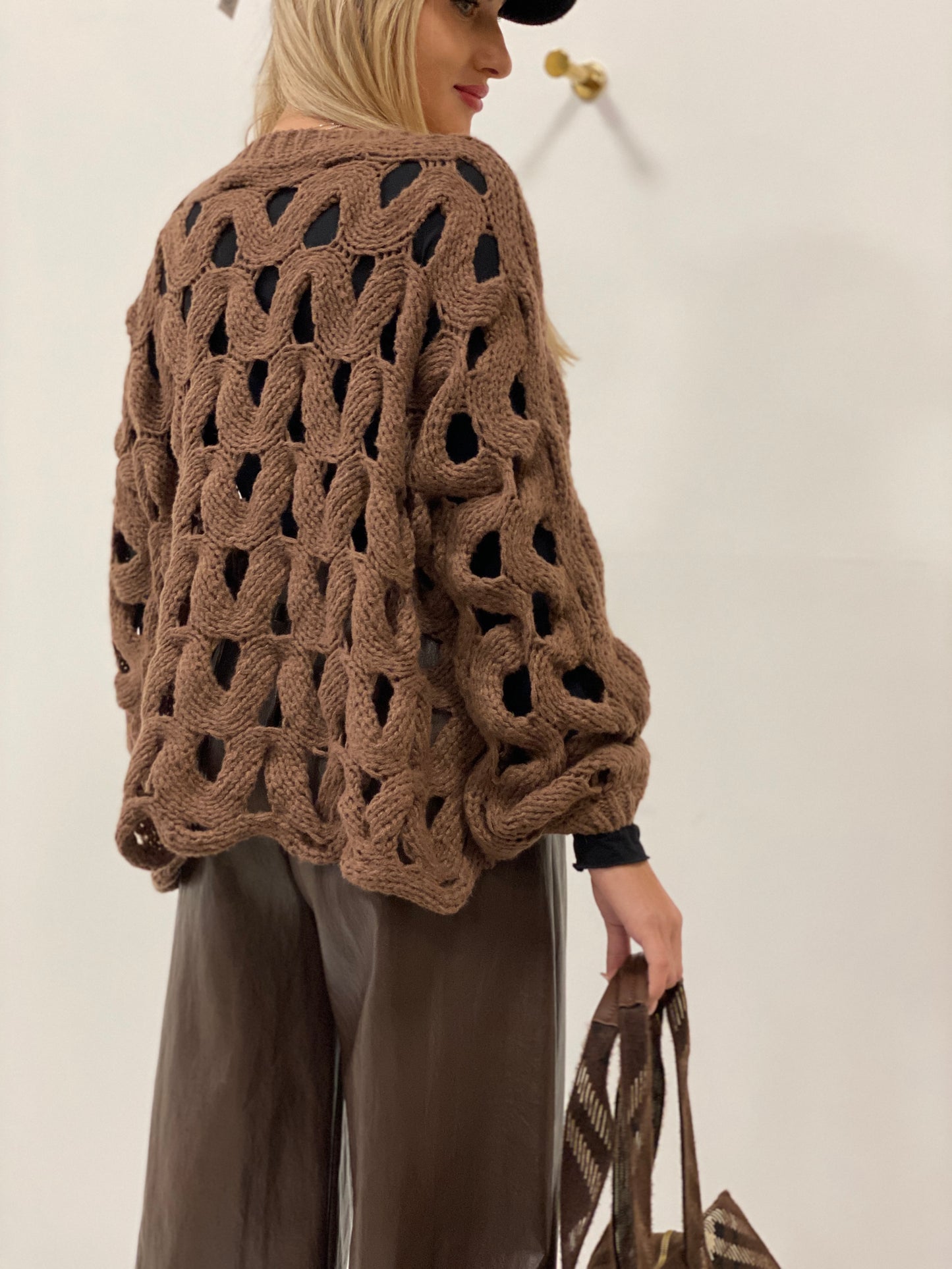 Hrubě pletený svetr