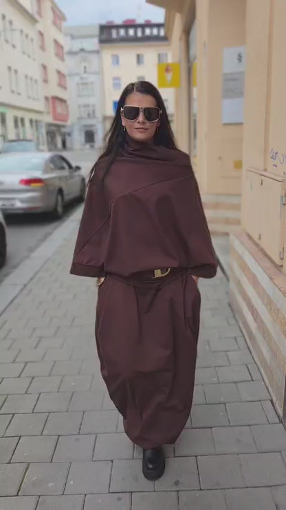 Mikina s krátkým rukávem - hnědá